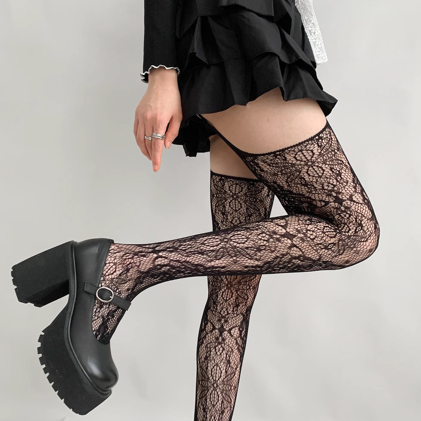 Nyssa Lace Jacquard Pantyhose